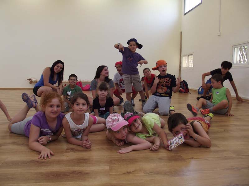 דדילנד2012