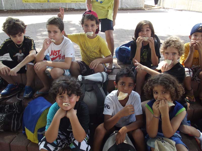 דדילנד2012