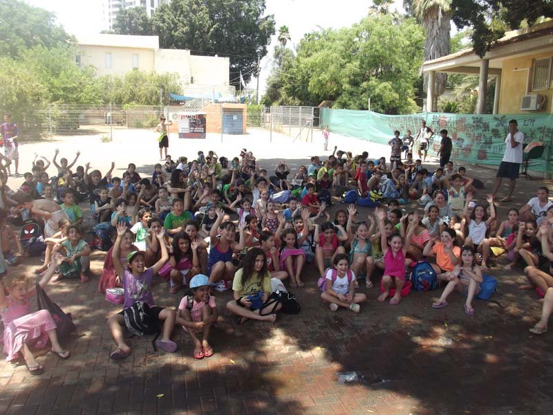דדילנד2012