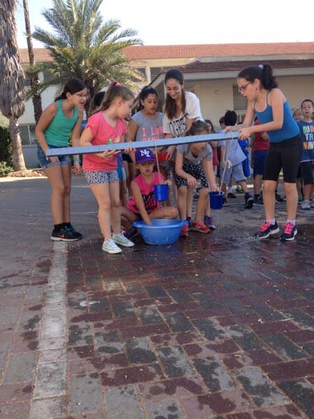 דדילנד 2015