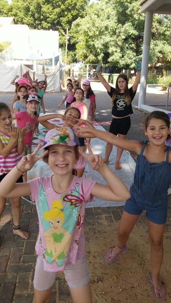 דדילנד 2015