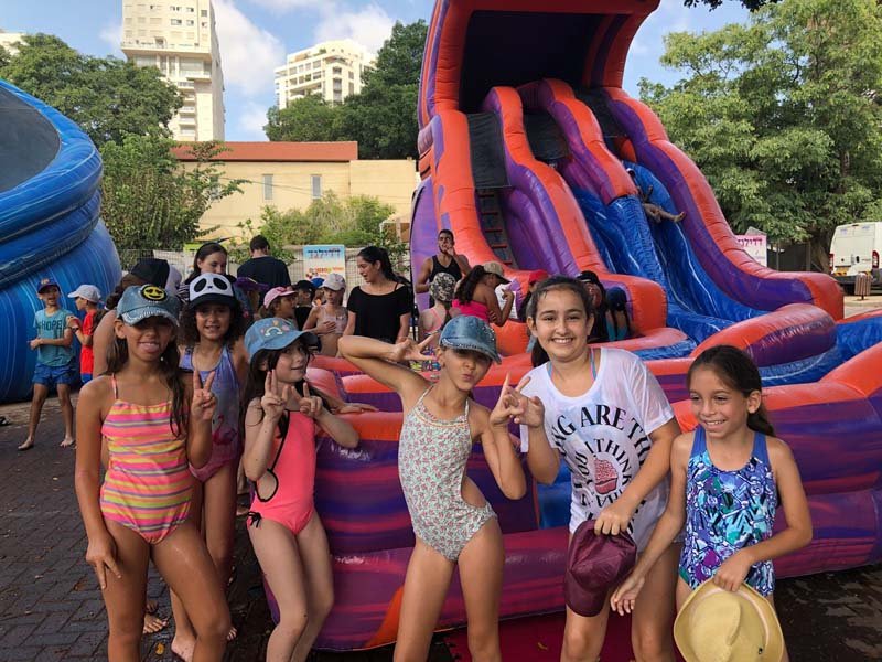דדילנד 2018