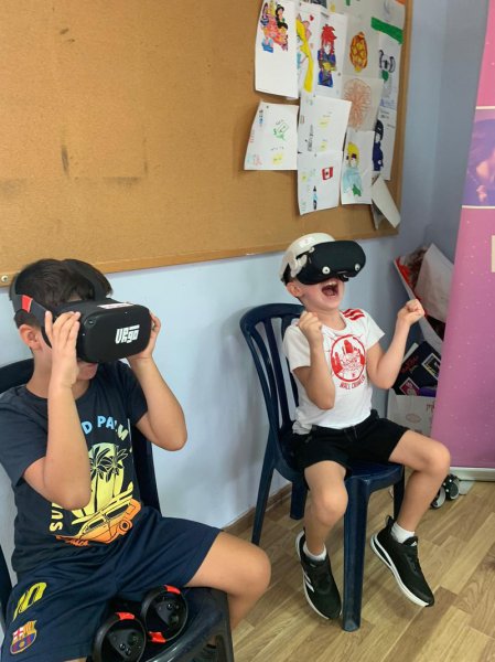 דדילנד 2021